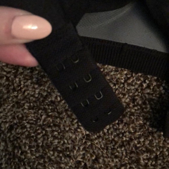 Brand New VS Sport Bra - Picture 3 of 4